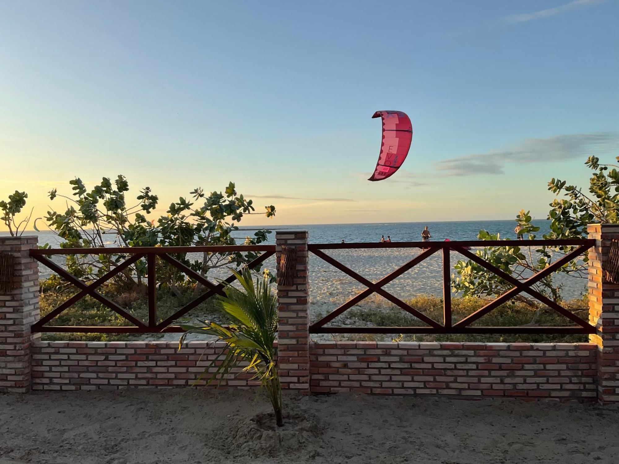 Beach House - Suite 2 - Na Praia -Beachfront Barra Grande  Esterno foto